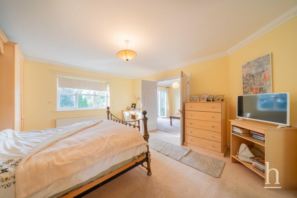 Additional property image - The Oaks, West Kirby, CH48