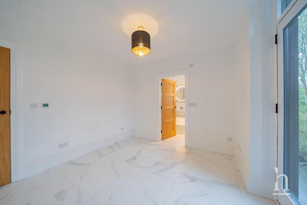 Additional property image - Thorsway, Caldy, CH48