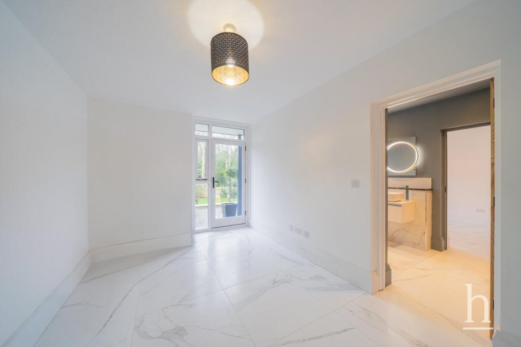 Additional property image - Thorsway, Caldy, CH48