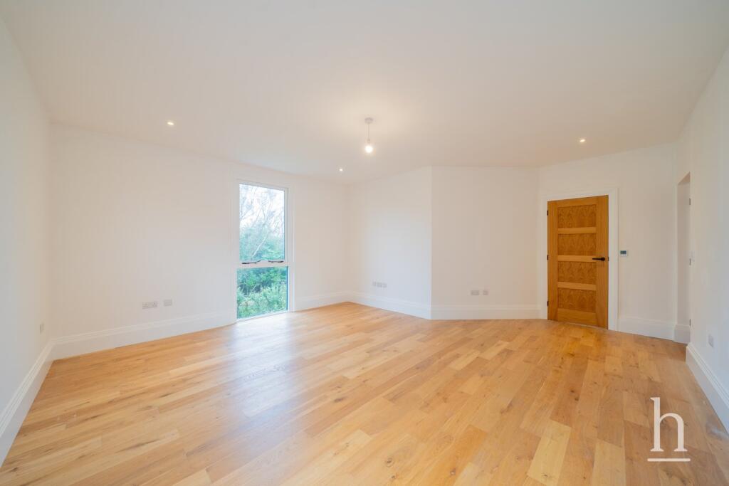 Additional property image - Thorsway, Caldy, CH48