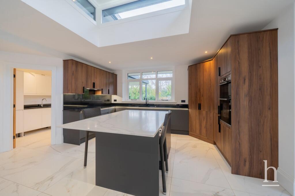 Additional property image - Thorsway, Caldy, CH48