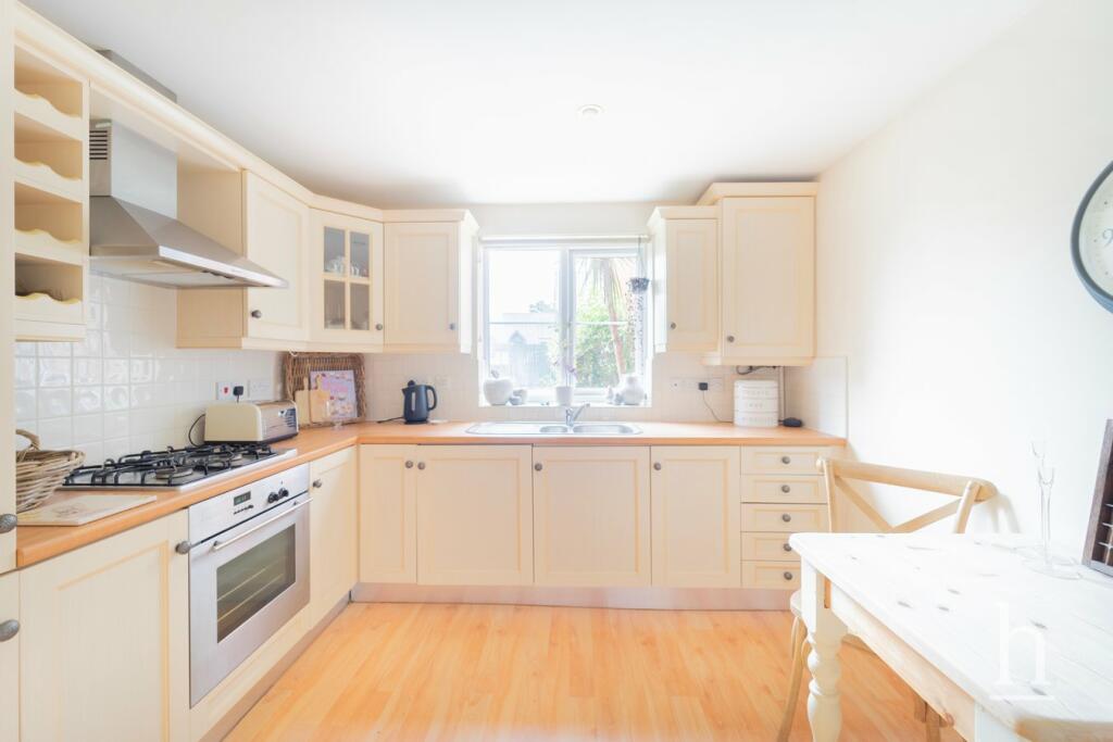 Additional property image - Pensby Road, Heswall, CH60
