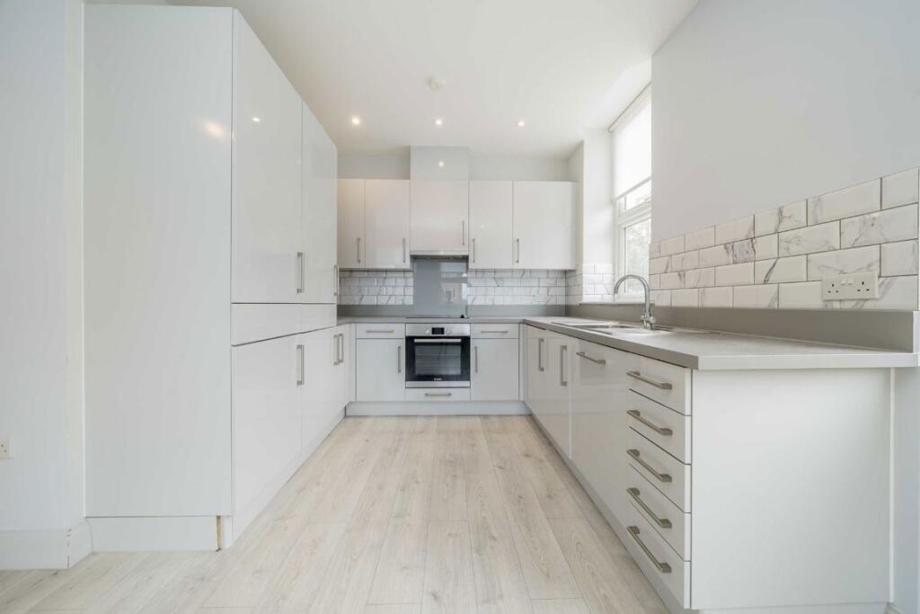 Main image of property: High Road, Finchley