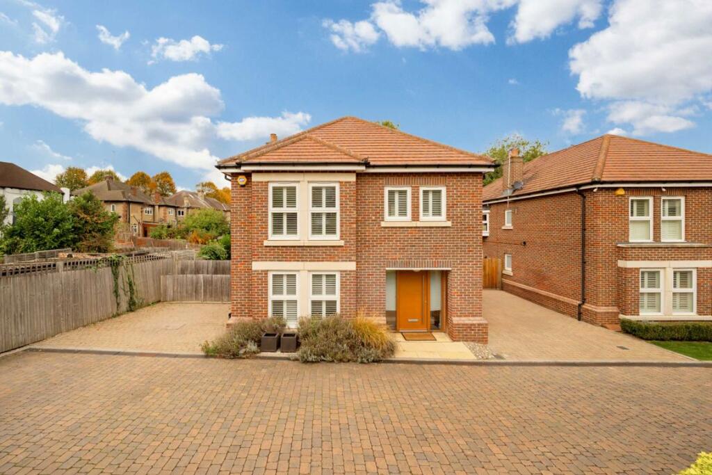 Main image of property: Harris Close, Friern Barnet