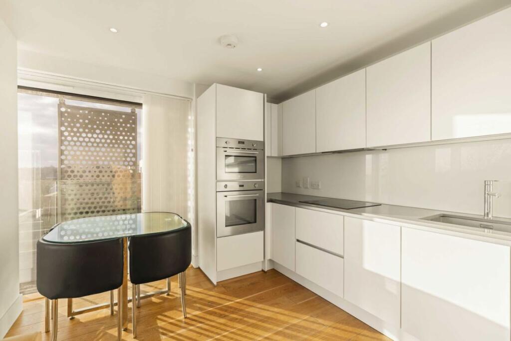 Main image of property: Acton Walk, Whetstone, N20