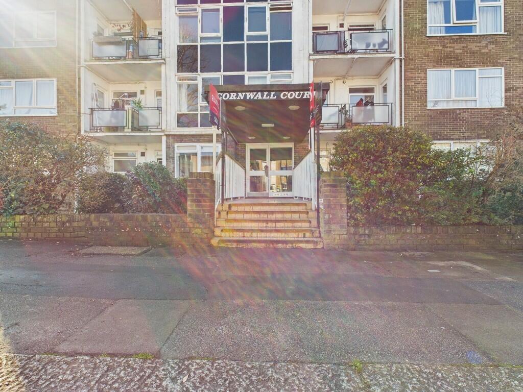 Main image of property: Wilbury Avenue, Hove, East Sussex, BN3