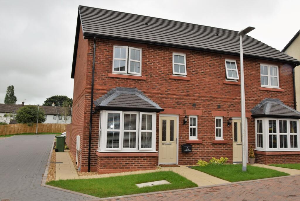 3 bedroom semidetached house for rent in Haydock Drive, Carlisle, CA2