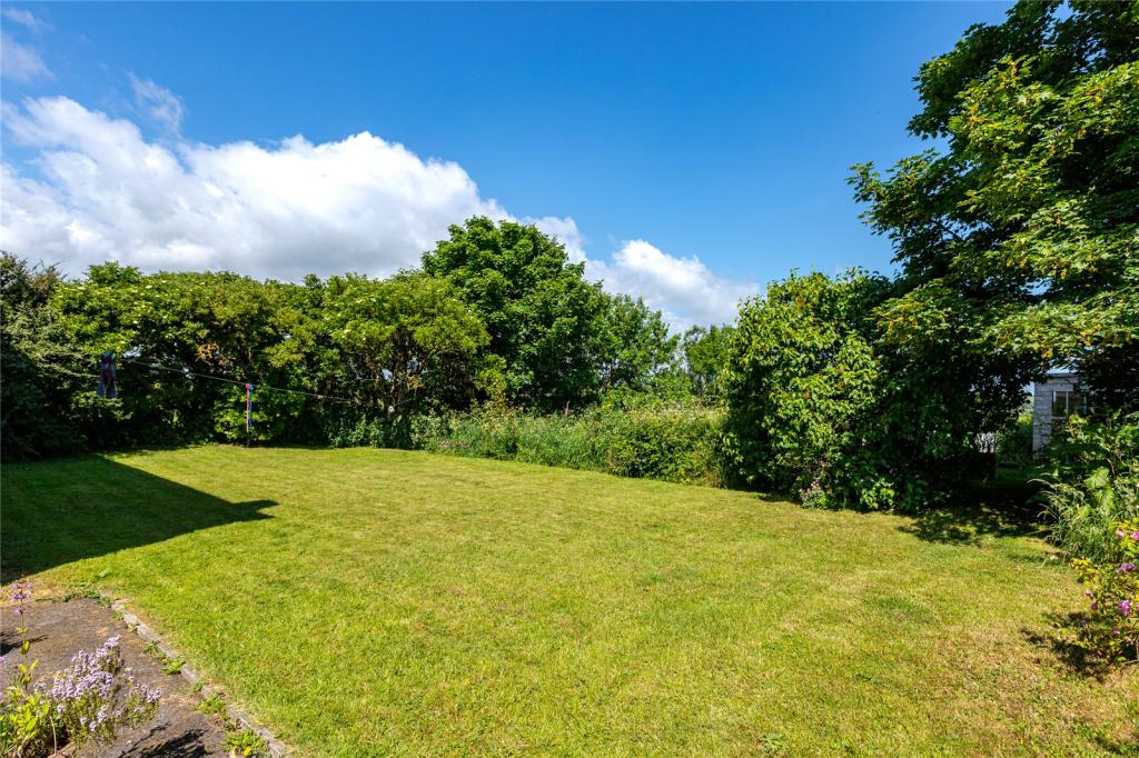 4 bedroom detached house for sale in Easington Village, Peterlee