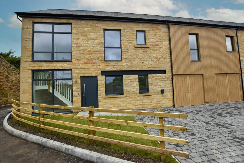 4 bedroom semidetached house for sale in Jackson Farm Court, Rake Lane