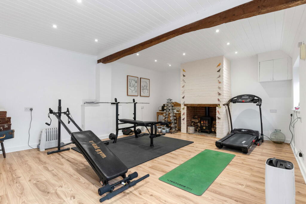Additional property image - Wicken Bonhunt, Saffron Walden, CB11 3UG