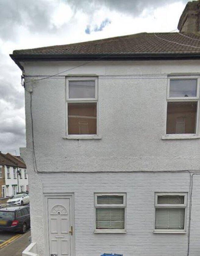 Main image of property: Riverdale Road