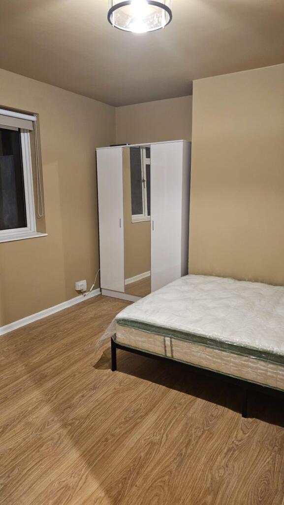 Main image of property: Hawthorn Avenue