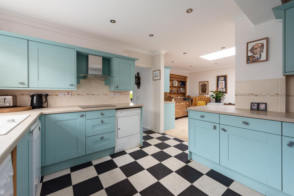 Additional property image - Travellers Rest, Church Road, Hoath, Kent