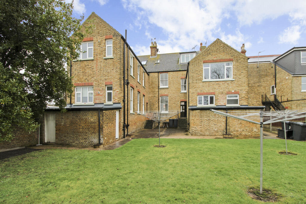 Additional property image - Downs Park, Herne Bay, Kent
