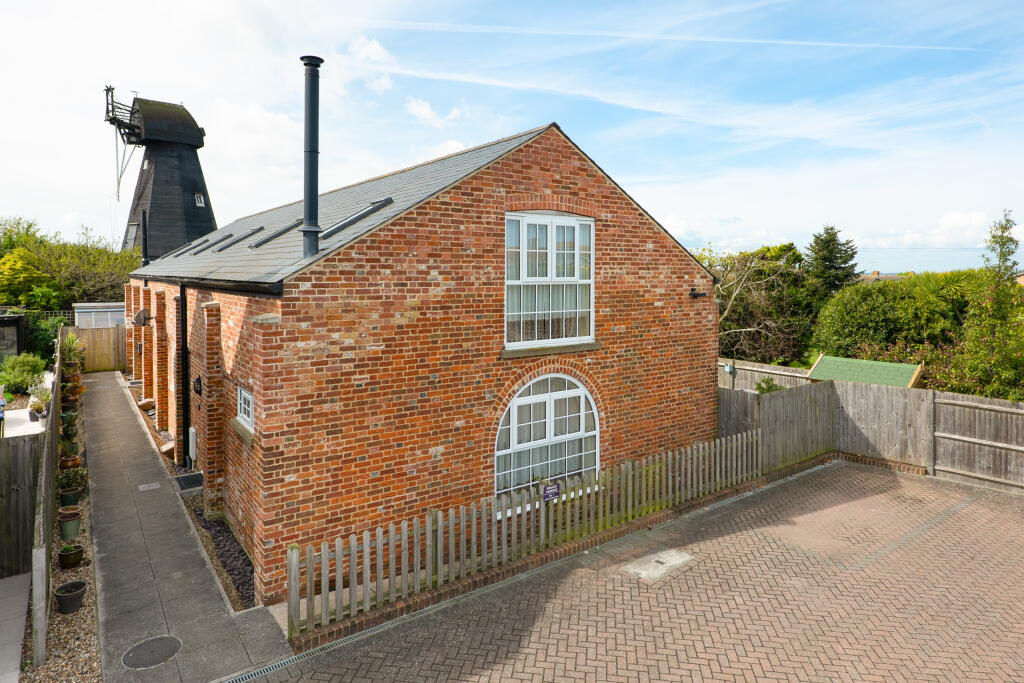 Main image of property: Jersey Farm Close, Herne Bay, Kent