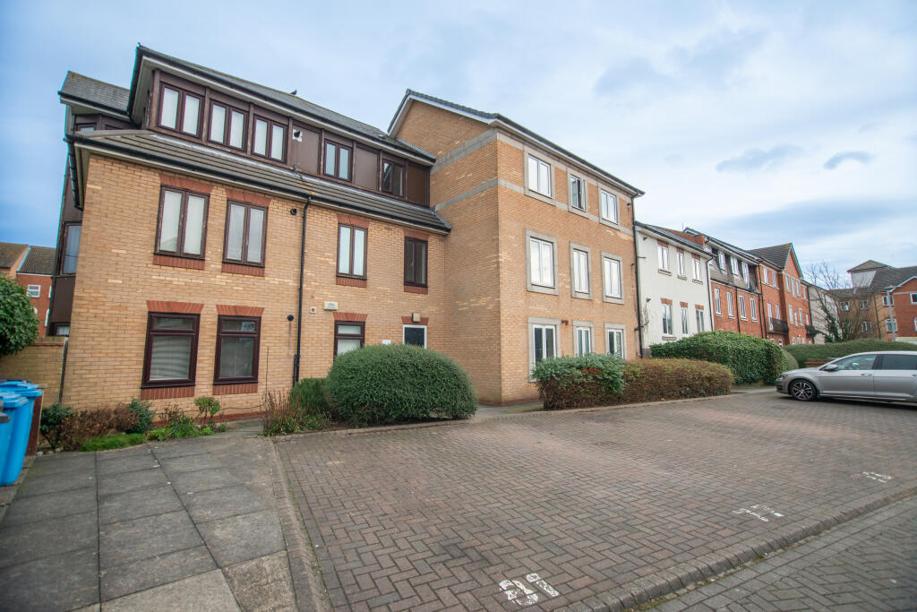 Main image of property: Ha'penny Bridge Way, Hull, East Riding Of Yorkshire, HU9