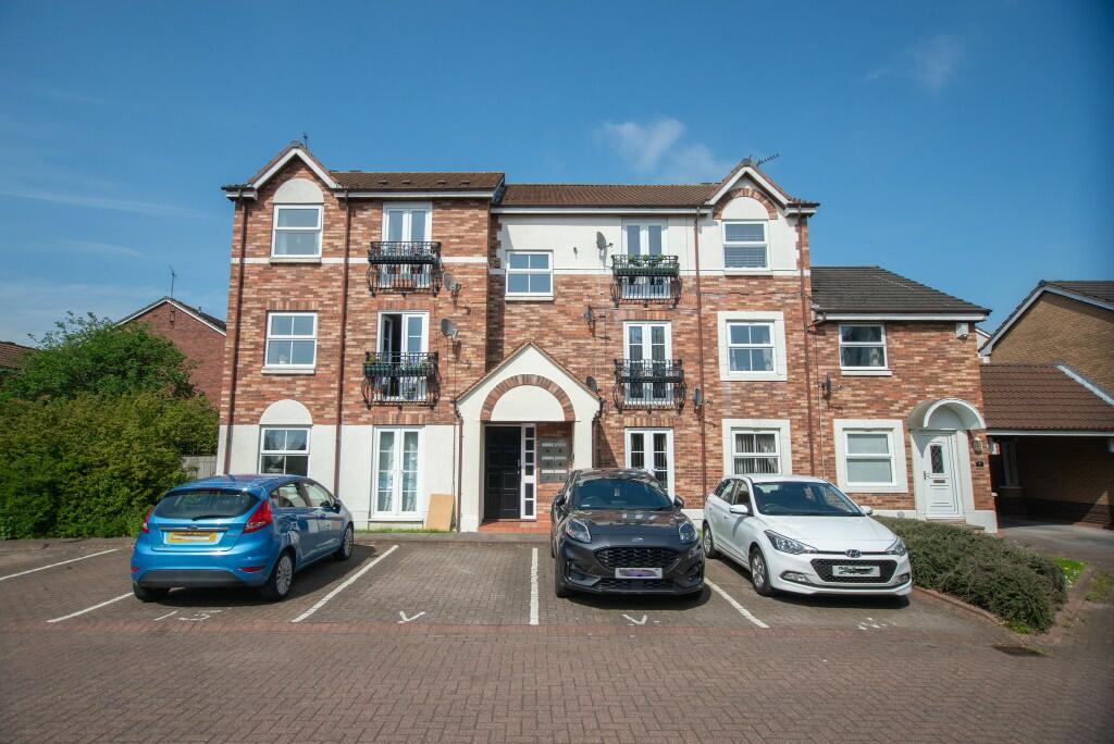 Main image of property: Lealholme Court, Howdale Road, Hull, East Riding Of Yorkshire, HU8
