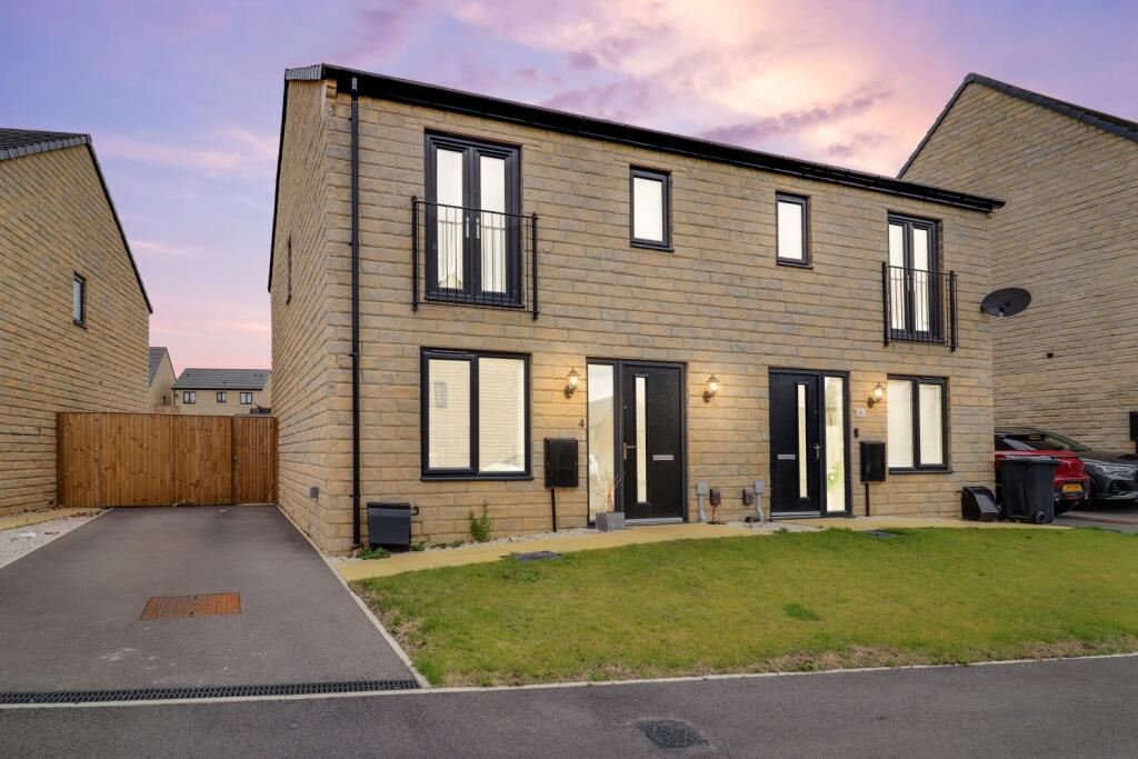 Main image of property: Smithy Close Lindley, Huddersfield, Yorkshire, HD3