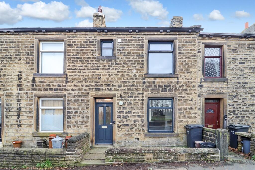 2 bedroom terraced house for sale in Rochdale Road, Greetland, Halifax, West Yorkshire, HX4