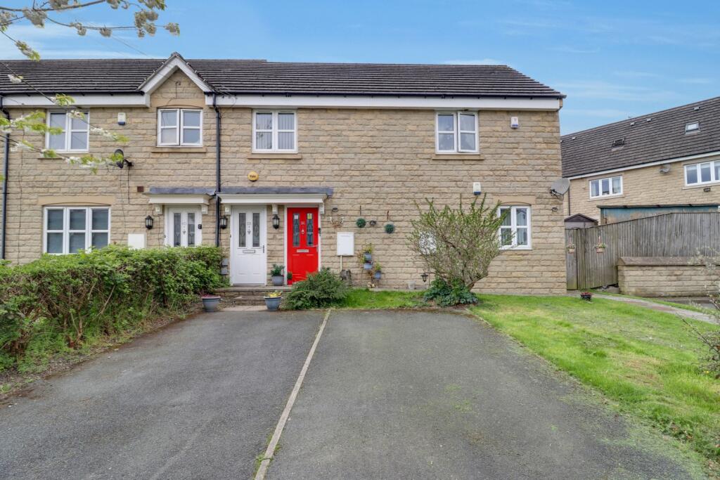 Main image of property: UNION STREET, LINDLEY, HUDDERSFIELD, HD3