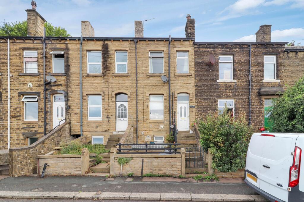 Main image of property: Lowergate, Huddersfield, West Yorkshire, HD3