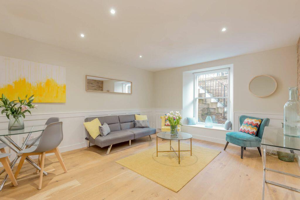 3 bedroom flat for sale in 13a Comely Green Place, Abbeyhill, Edinburgh, EH7 5SY, EH7
