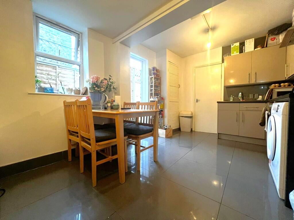 Main image of property: Stanhope Gardens, London