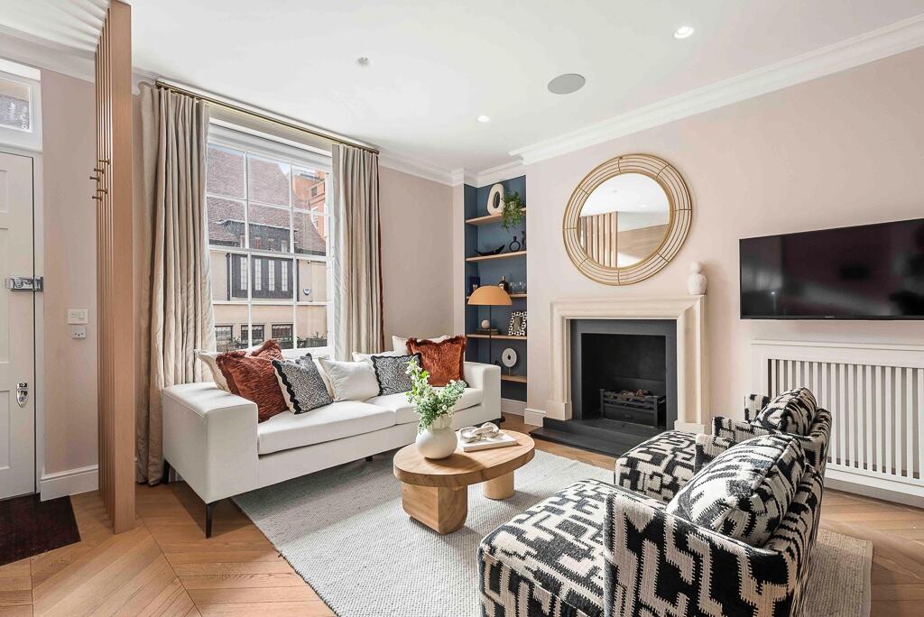 Main image of property: Glebe Place, London, SW3