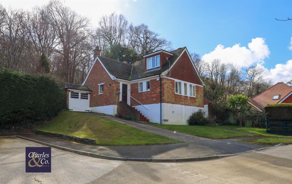 Main image of property: Knowle Road, Fairlight