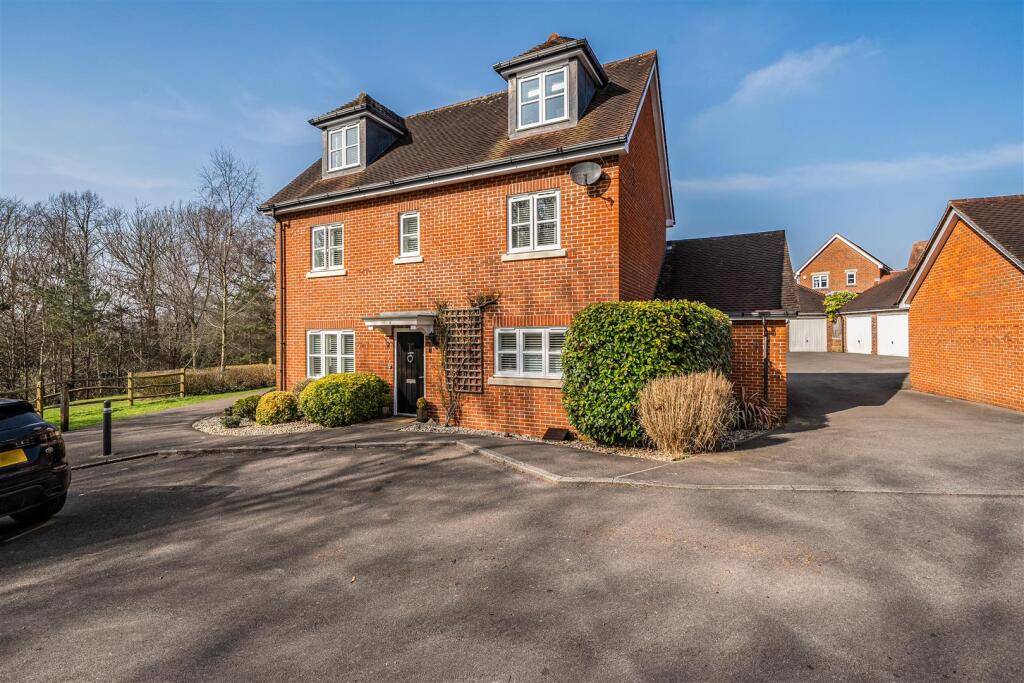 Main image of property: Deergrass Walk, Knowle, Hampshire