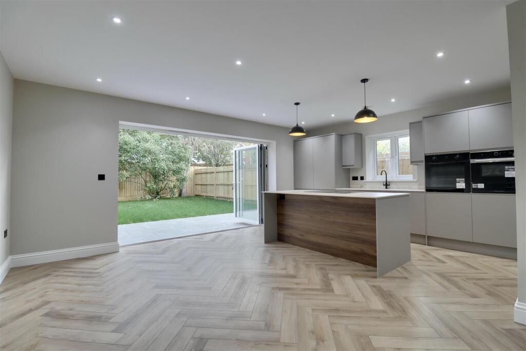 Main image of property: Hunts Pond Road, Titchfield Common