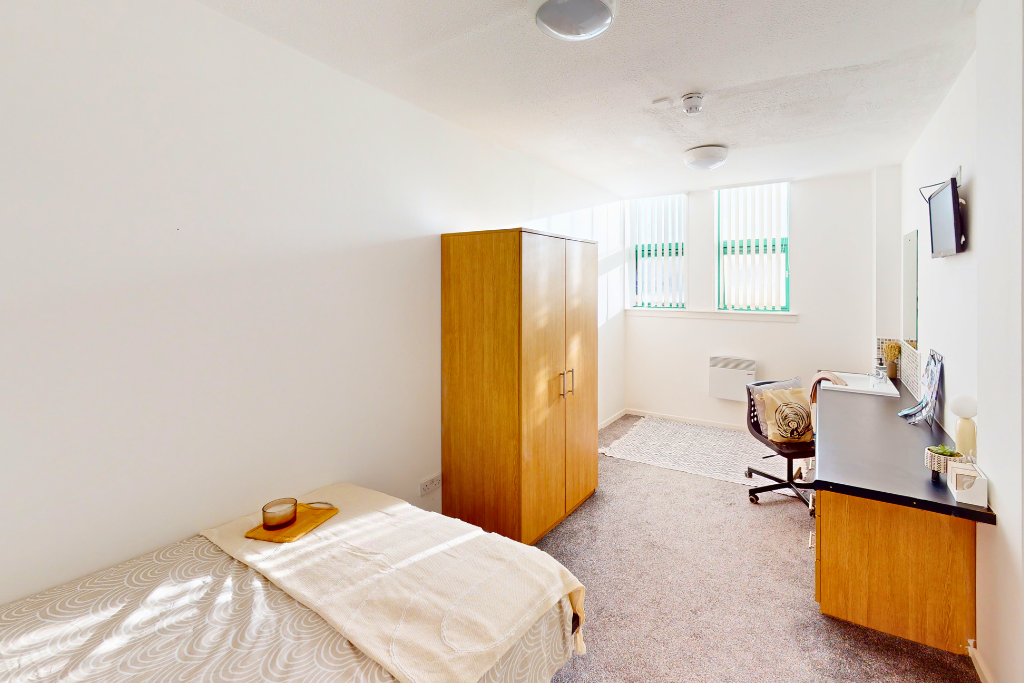 Main image of property: London Road, Liverpool, Merseyside, L3