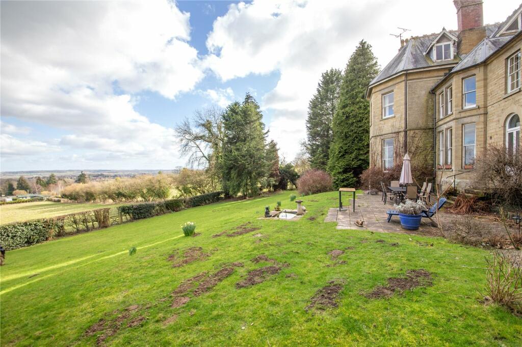 5 bedroom detached house for sale in Orleton Common, Orleton, Ludlow, SY8