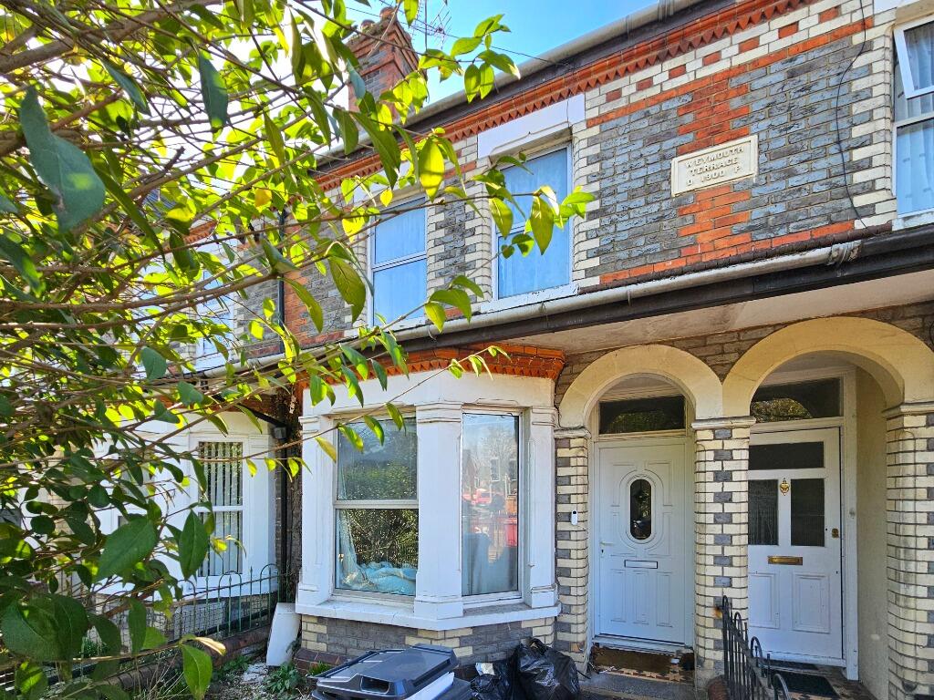 Main image of property: Basingstoke Road, Reading, RG2