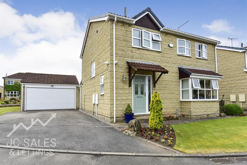 Main image of property: Cutthorpe Grange, Chesterfield
