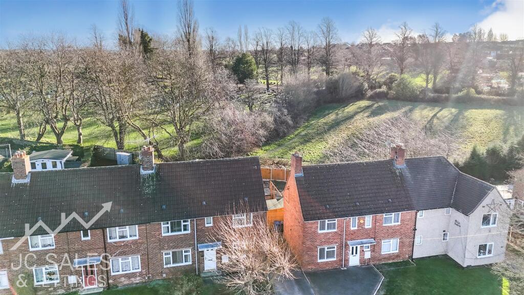 Main image of property: Hunloke Avenue, Chesterfield
