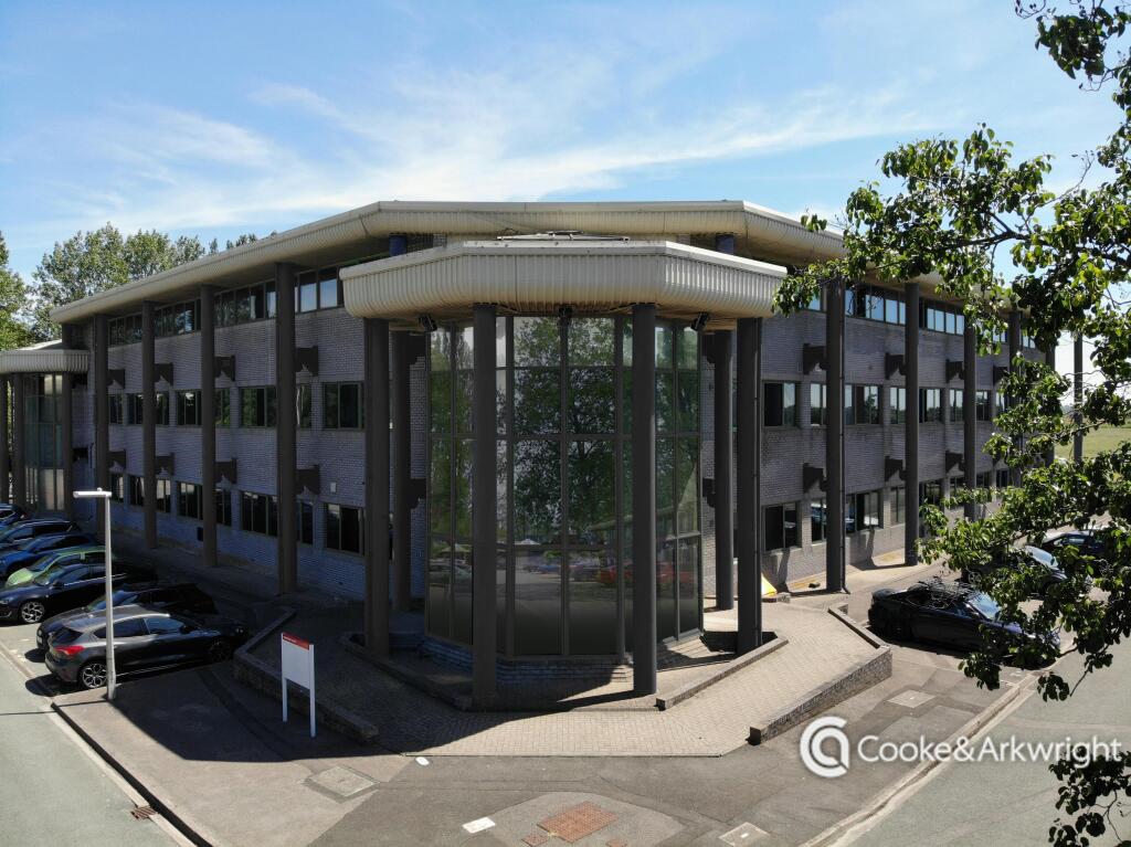 7Side Adjusted Photo showing Dark Columns Windows .jpg