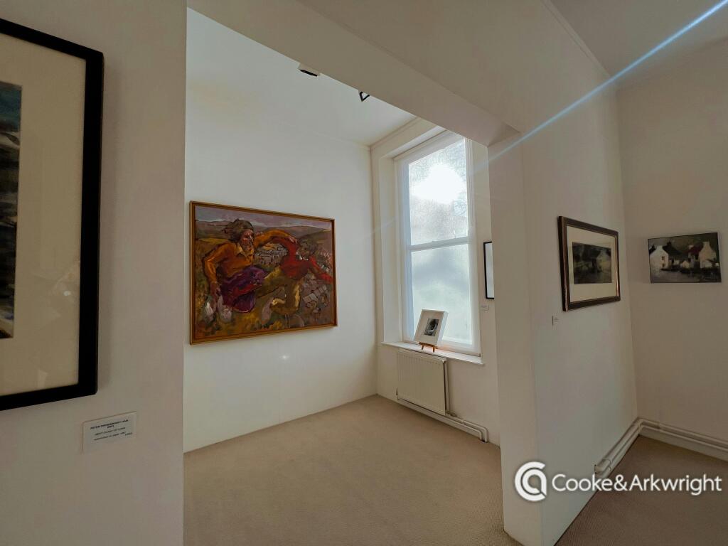 1st floor alcove.JPG