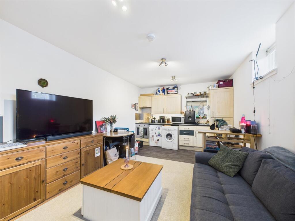Main image of property: Old Station Way, London