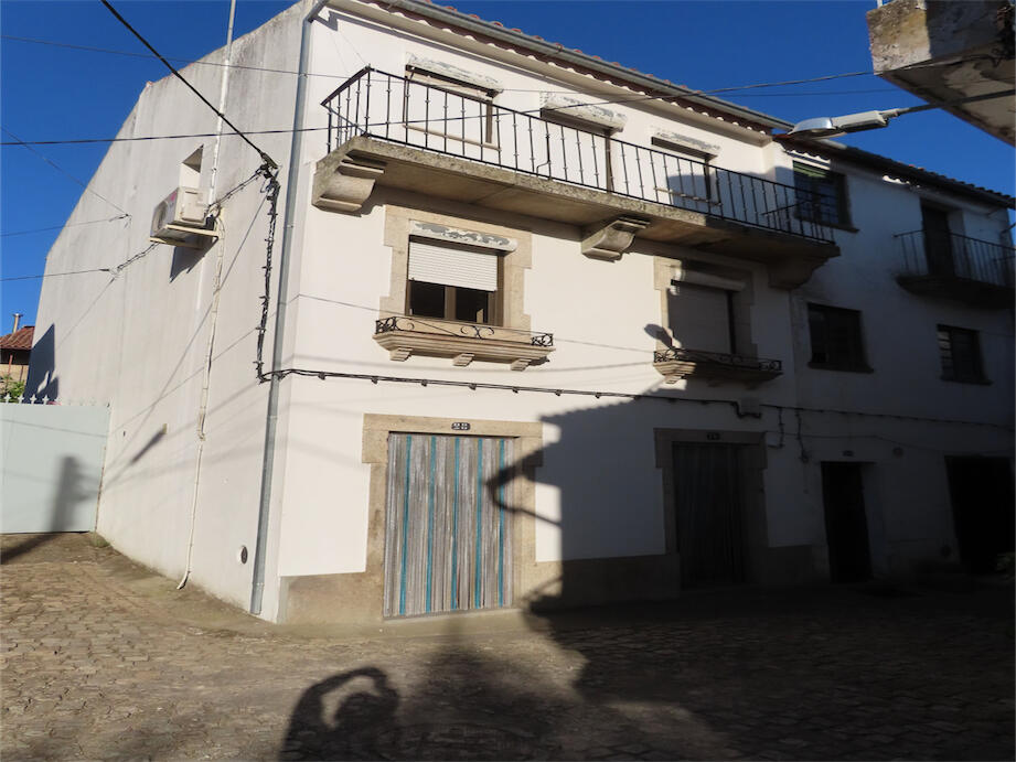 3 bedroom property for sale in Beira Baixa, IdanhaaNova, Portugal