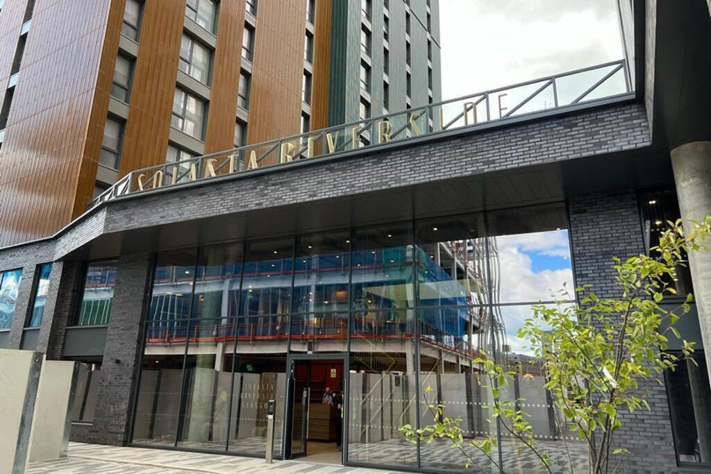 Main image of property: Clyde Place, Glasgow, G5