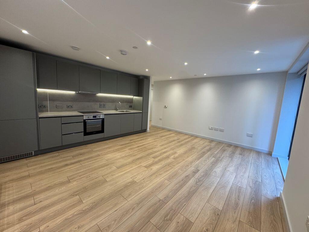 Main image of property: Clyde Place, Glasgow, G5