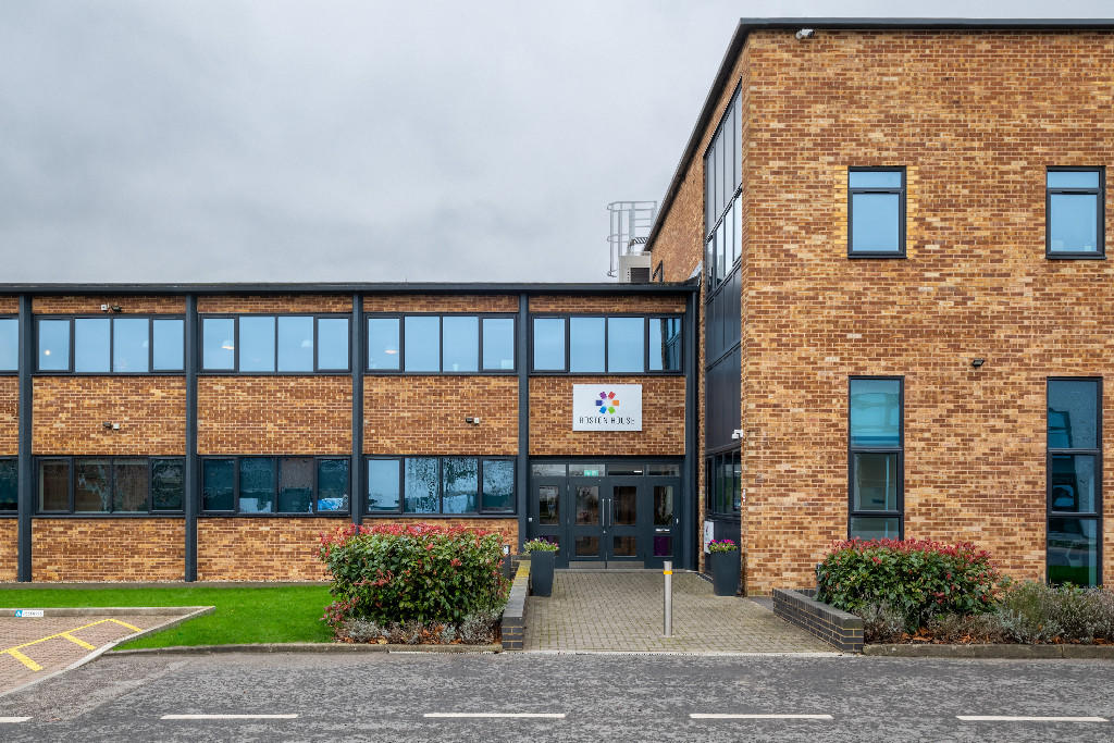 Serviced Office To Lease In Boston House, Grove Business Park 