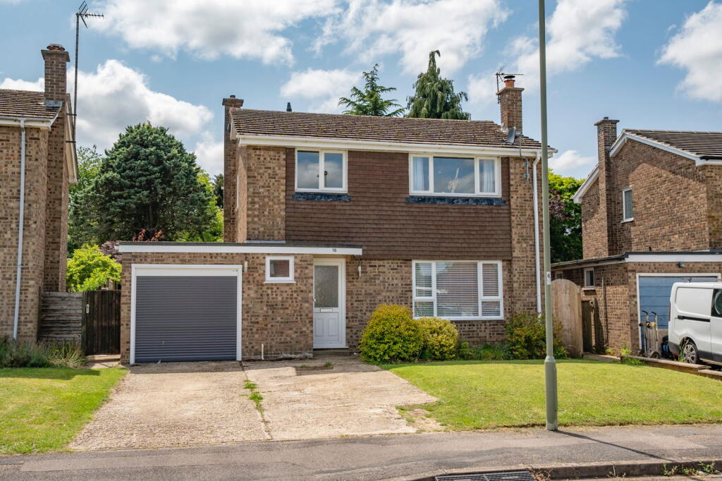 Main image of property: Lightsfield, Oakley, Basingstoke, RG23 7BL