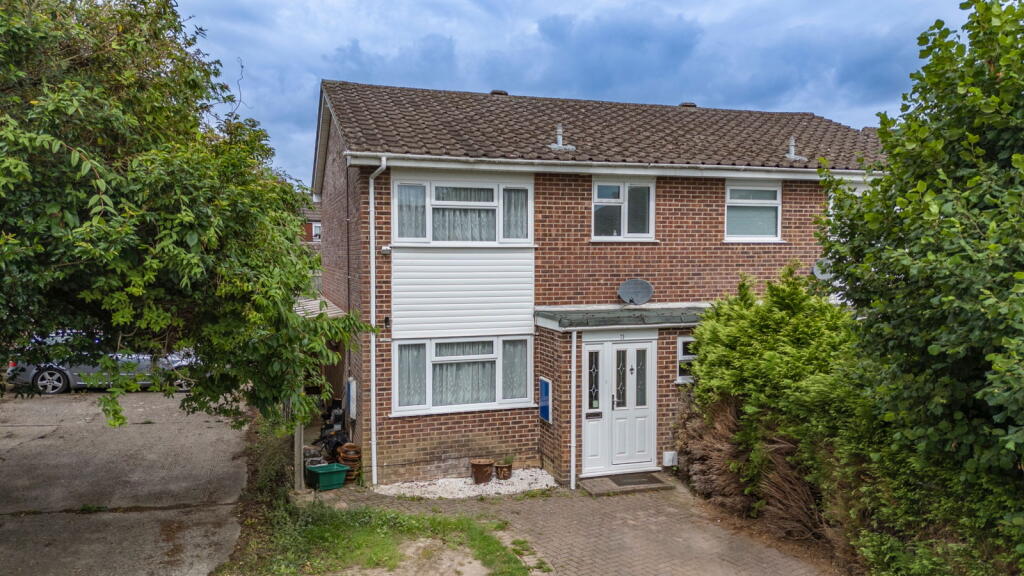 Main image of property: Lightsfield, Oakley, Basingstoke, RG23 7BL