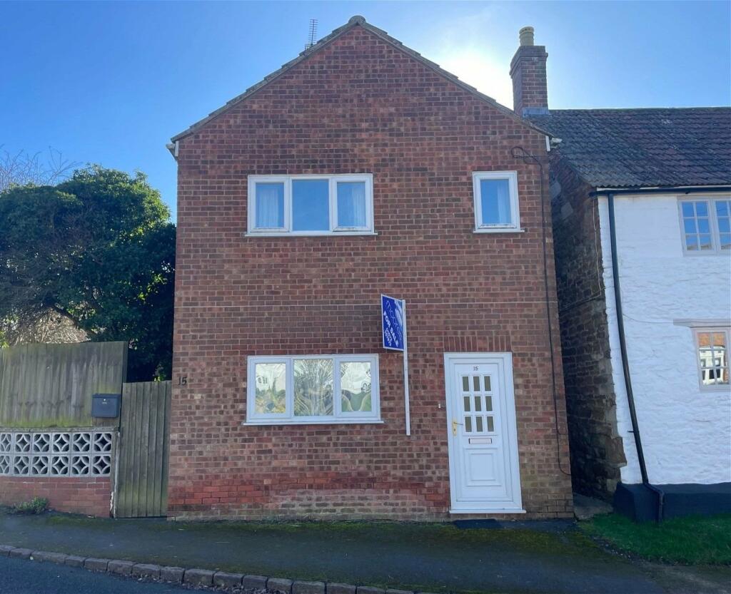 2 bedroom detached house for sale in Ashwell Road, Whissendine, LE15