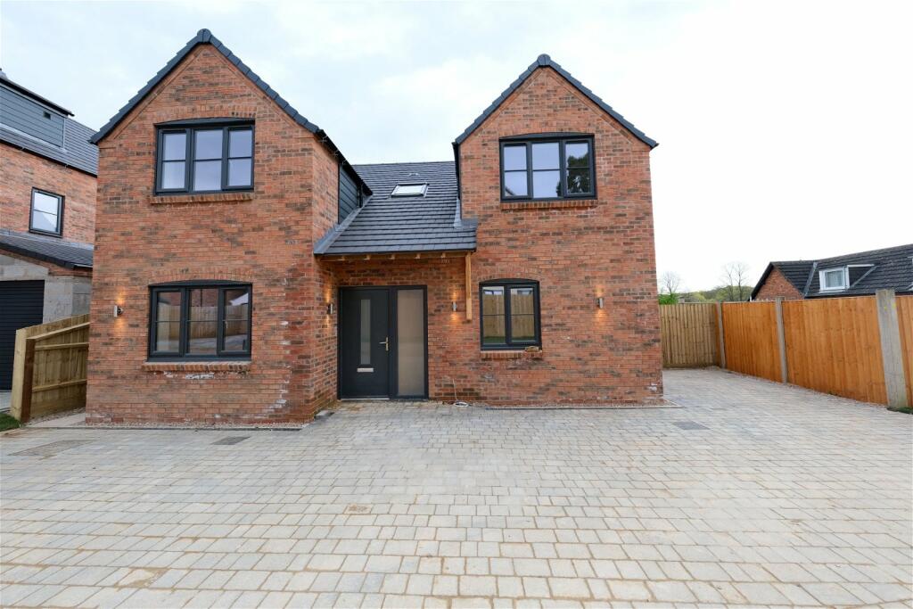 3 bedroom detached house for sale in Plot 9, Shirley Croft Grange