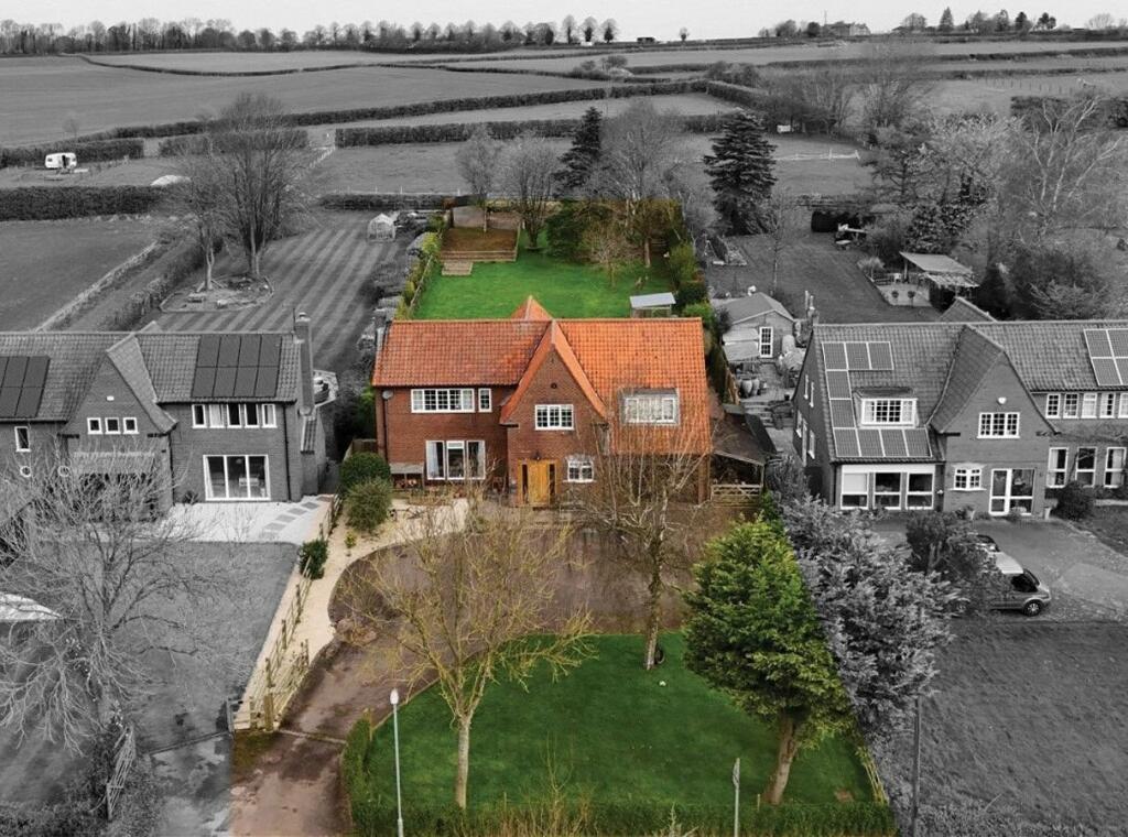 4 bedroom detached house for sale in Que Sera, Wartnaby Road, Ab