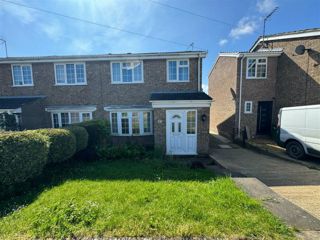 3 bedroom semidetached house for sale in Branston Road, Uppingham, LE15