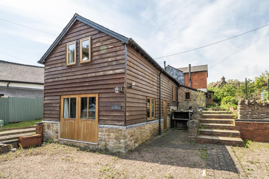 Main image of property: Acton Green, Worcester, WR6